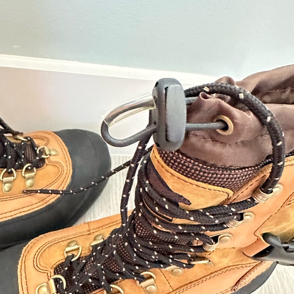SOREL - Men's Conquest Waterproof Insulated Winter Boot Size 11 - NEW - Picture 3 of 9